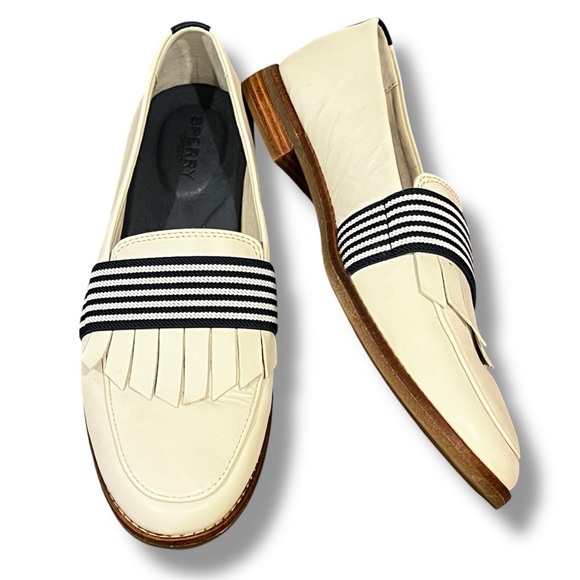 Sperry Seaport Royal Loafers Slip On Leather Tassel Fringe Preppy Ivory/Navy 9.5 - Picture 2 of 12